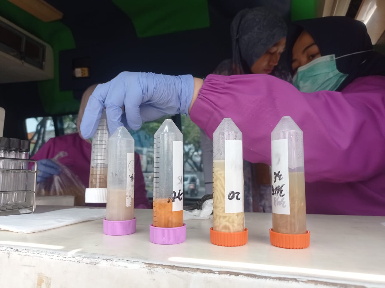 Dinkes dan BBPOM Uji Takjil Secara Acak di Pasar Ramadan