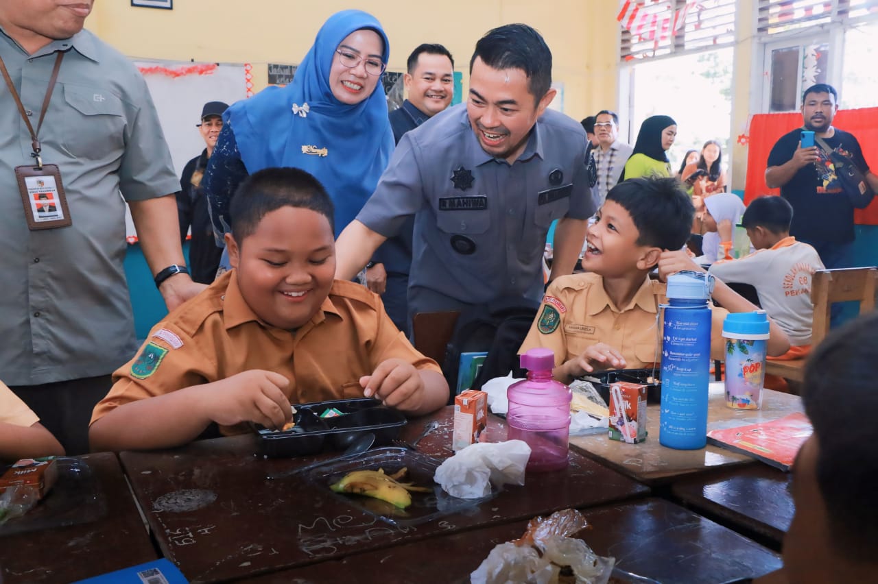 Usai Tinjau Simulasi Makan Bergizi, Pj Walikota Pekanbaru Siap Jalankan Program B2SA