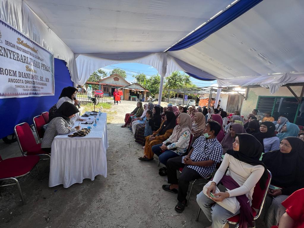 Penyebarluasan Perda 14 Tahun 2018, Roem Diani Dewi Laksanakan Sosper